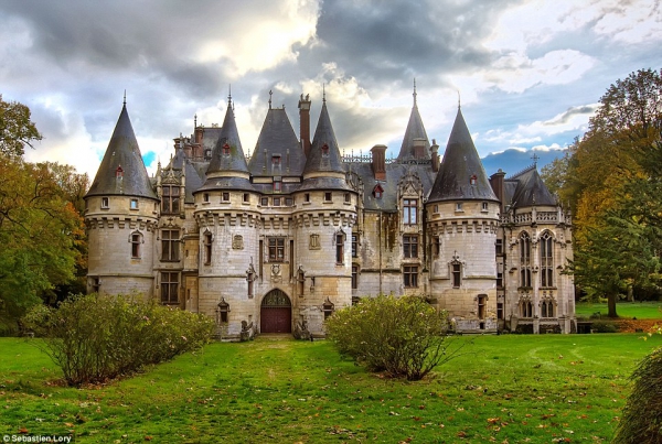 Советы по покупке замка во Франции