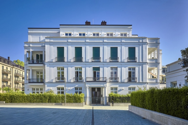 Солидная квартира в центре Гамбурга, в элитном районе Alster